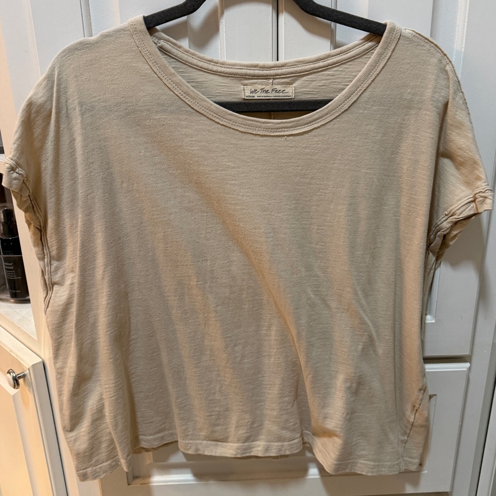 Free People We The Free Cream Short Sleeve Tee | Raw Seam Detail | Size M